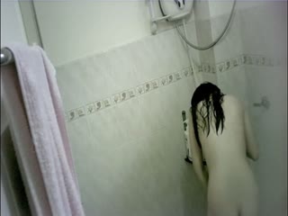 @20205928953 用户上传：老婆上夜班浴室偷放摄像头偷窥小姨子洗澡