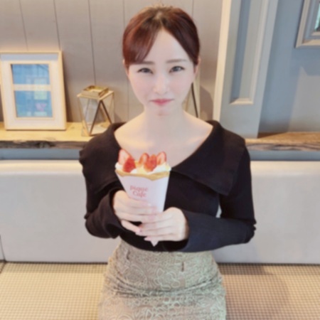 FC2-4405710 【2部作】 ウブな美女が豹変しイキ狂う2回戦セックス。美容サロンで働く美女とプチ-cd1