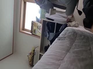 两位反差高颜值美少女